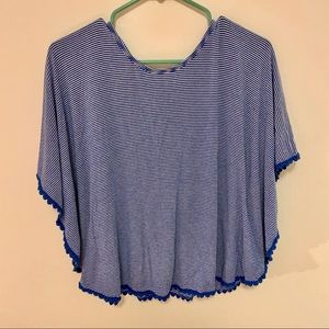 3/$10 Abercrombie bat sleeve shirt